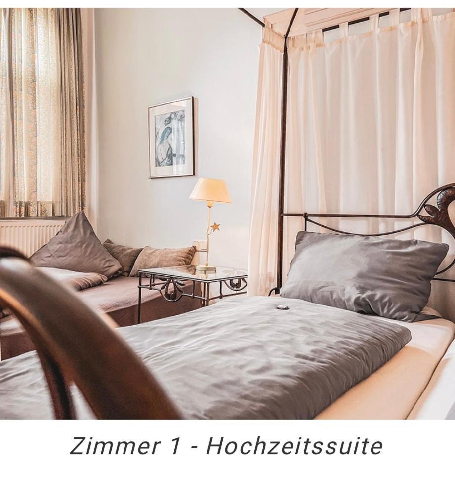 Hotel Weinstube Am Markt Gerolzhofen Dış mekan fotoğraf